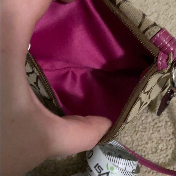 Coach wristlet - Picture 2 of 4